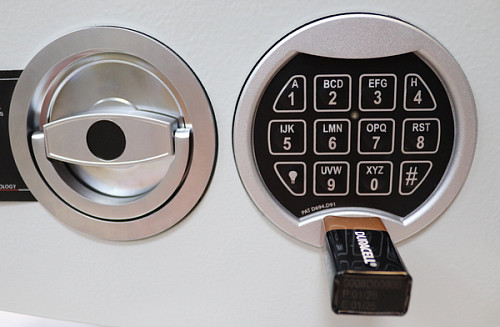 Сейф взломостойкий GRIFFON H.30.E.SL - Фото №6