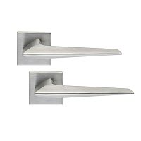 Ручки на розеті ILAVIO 2386 (1053-1102) хром матовий