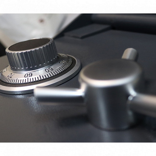 Сейф встраиваемый GRIFFON WB.3436.C - Фото №6