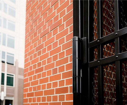 Доводчик-петля для калитки LOCINOX Mammoth-HD черный - Фото №2