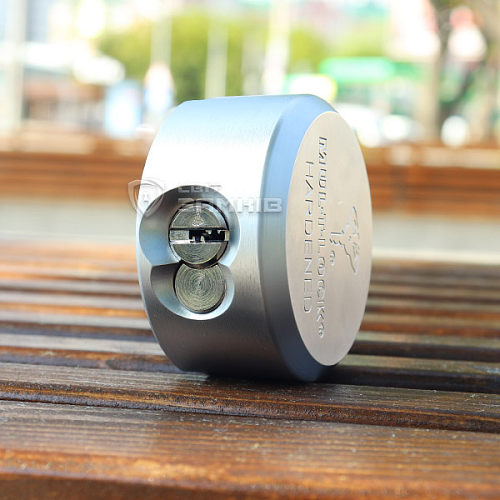 Замок навісний MUL-T-LOCK HOCKEY PUCK ClassicPRO (2 ключа) - Фото №9