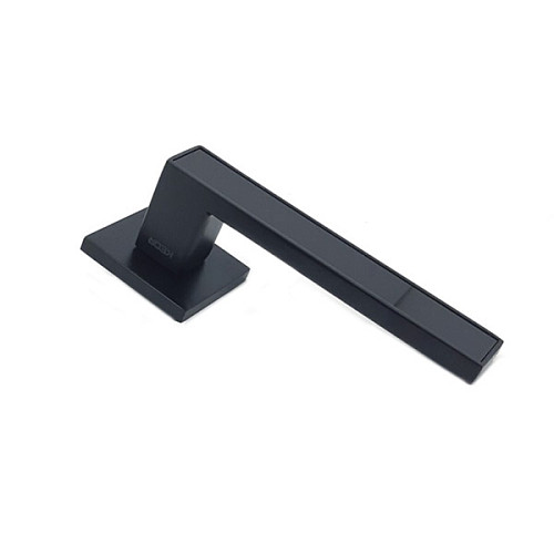 Ручки на розетте KEDR ULTRA R21.810 MBP/BL матовый черный с глянцевой вставкой - Фото №4